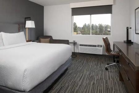 Four Points by Sheraton Los Angeles Westside - 104