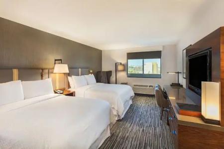 Four Points by Sheraton Los Angeles Westside - 100