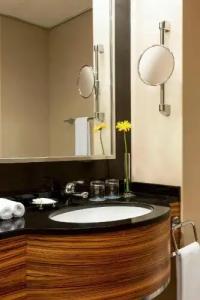 Four Points by Sheraton Downtown Dubai - 126