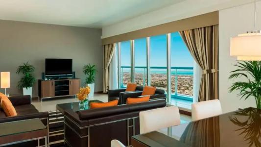 Four Points by Sheraton Sheikh Zayed Road - 155