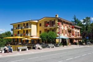 Hotel Costabella, San Zeno di Montagna