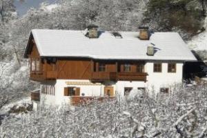 Farm Stay «Prackfiedererhof», Funes