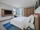 2 Bedrooms Grand Grosvenor Suite