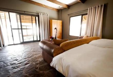 Bagatelle Kalahari Game Ranch - 51