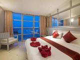 Deluxe room with sea view