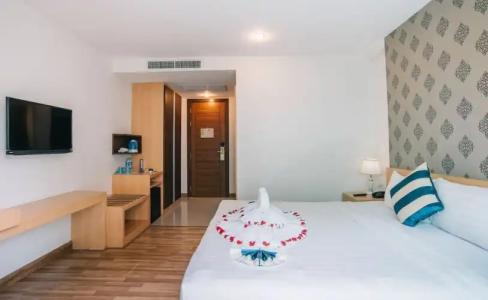 iCheck inn Central Patong - 81