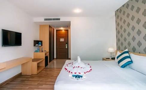 iCheck inn Central Patong - 72