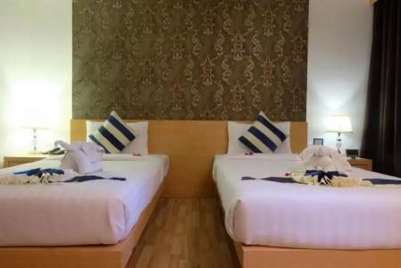 iCheck inn Central Patong - 48