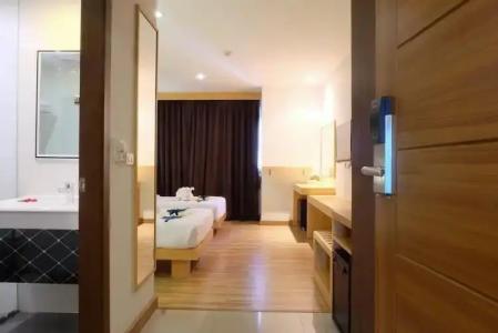iCheck inn Central Patong - 50