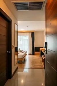 iCheck inn Central Patong - 65