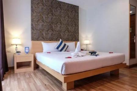 iCheck inn Central Patong - 42