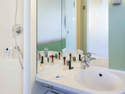 ibis budget Roissy CDG Paris Nord 2 - 64