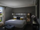 Eiffel Signature Double Suite