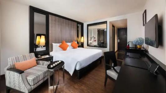 Movenpick Sukhumvit 15 Bangkok - SHA Extra Plus Certified - 111