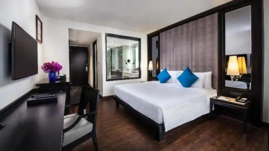 Movenpick Sukhumvit 15 Bangkok - SHA Extra Plus Certified - 109