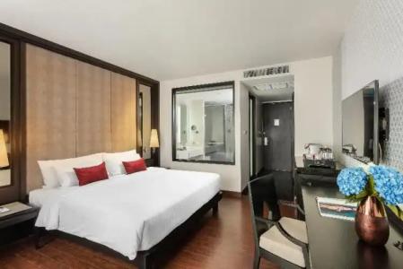 Movenpick Sukhumvit 15 Bangkok - SHA Extra Plus Certified - 105