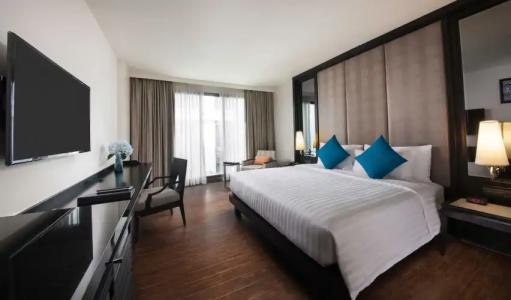 Movenpick Sukhumvit 15 Bangkok - SHA Extra Plus Certified - 124