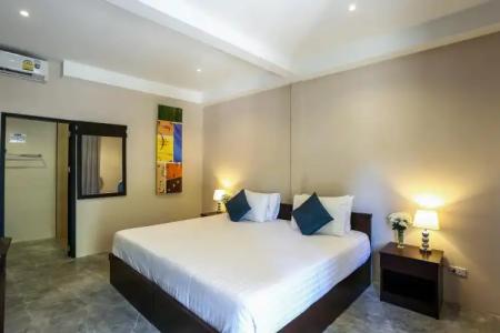 Naiharn Beach Resort - SHA Plus Extra - 100