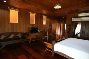 Little-Teak Homestay, San Sai