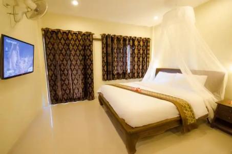 Namphung Phuket Boutique Resort - 3