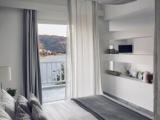 Deluxe Suite with balcony and with sea view