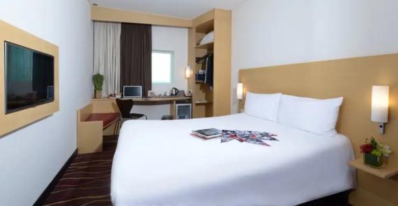 ibis Seef Manama - 3