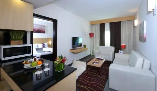 ibis Seef Manama - 5