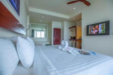 Norn Talay Surin Beach Phuket - 32