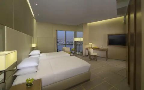 Hyatt Regency Dubai Creek Heights - 21