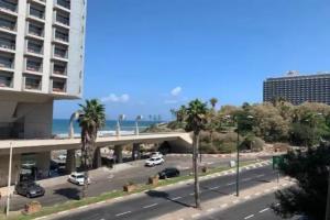 Sea View Apartment, Tel Aviv