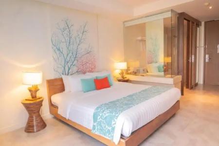 Bandara Phuket Beach Resort - SHA Extra Plus - 37