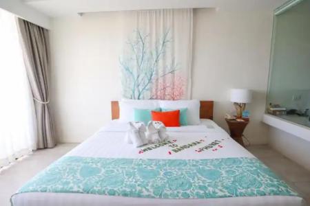 Bandara Phuket Beach Resort - SHA Extra Plus - 39