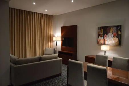 Ramada by Wyndham Manama City Centre - 39