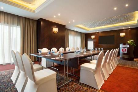 Ramada by Wyndham Manama City Centre - 12