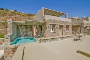 Aeolis Tinos Suites, Tinos Town