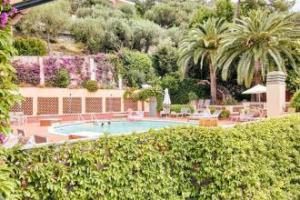 Hotel Punta Est, Finale Ligure