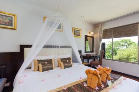 Phi Phi Holiday Resort-SHA Extra Plus - 100