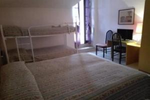 Albergo B&B Tenesi, Manerba del Garda