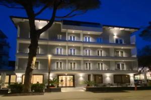 Hotel Balaton, Riccione