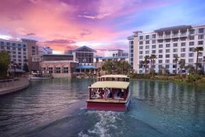 Universal's Loews Sapphire Falls Resort, Orlando