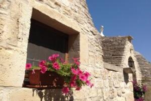 Guest House «Trulli La Ginestra», Cisternino