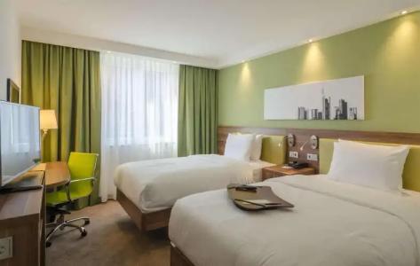 Hampton by Hilton Frankfurt City Centre - 48