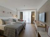 Superior Double room with partial sea view