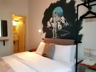 Rumours Inn - 139