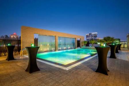 Novotel Suites Dubai Mall of the Emirates - 14