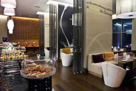 Novotel Suites Dubai Mall of the Emirates - 31