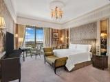 Deluxe Grand room