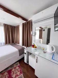 Galley - 101