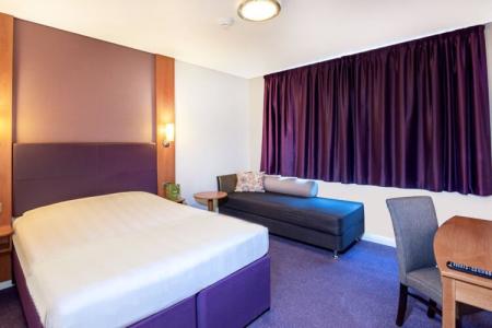 Premier Inn Abu Dhabi International Airport - 6