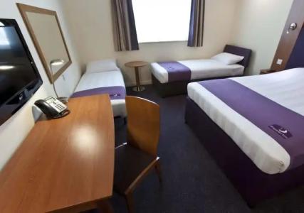 Premier Inn Abu Dhabi International Airport - 18